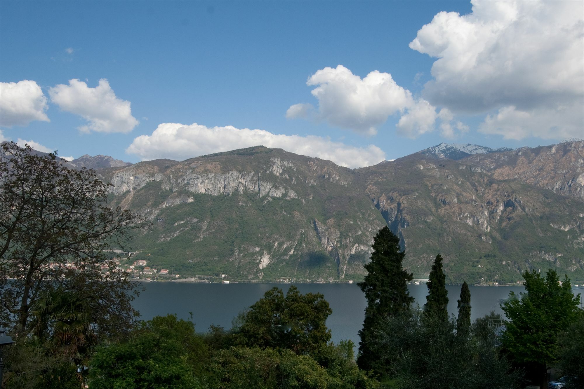 Appartamenti Casa La Rosa Bellagio Kültér fotó